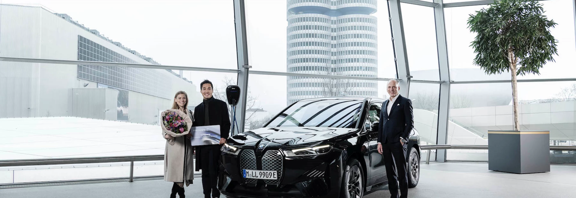 BMW Group hands over one millionth electrified vehicle 
